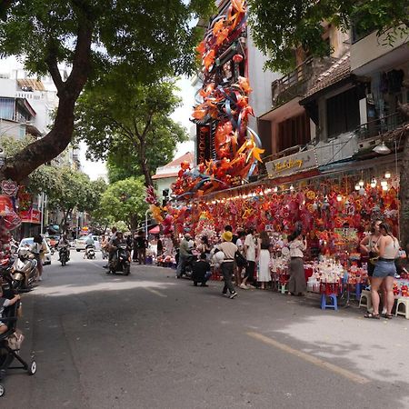 Omina Hanoi Hotel & Travel Екстер'єр фото