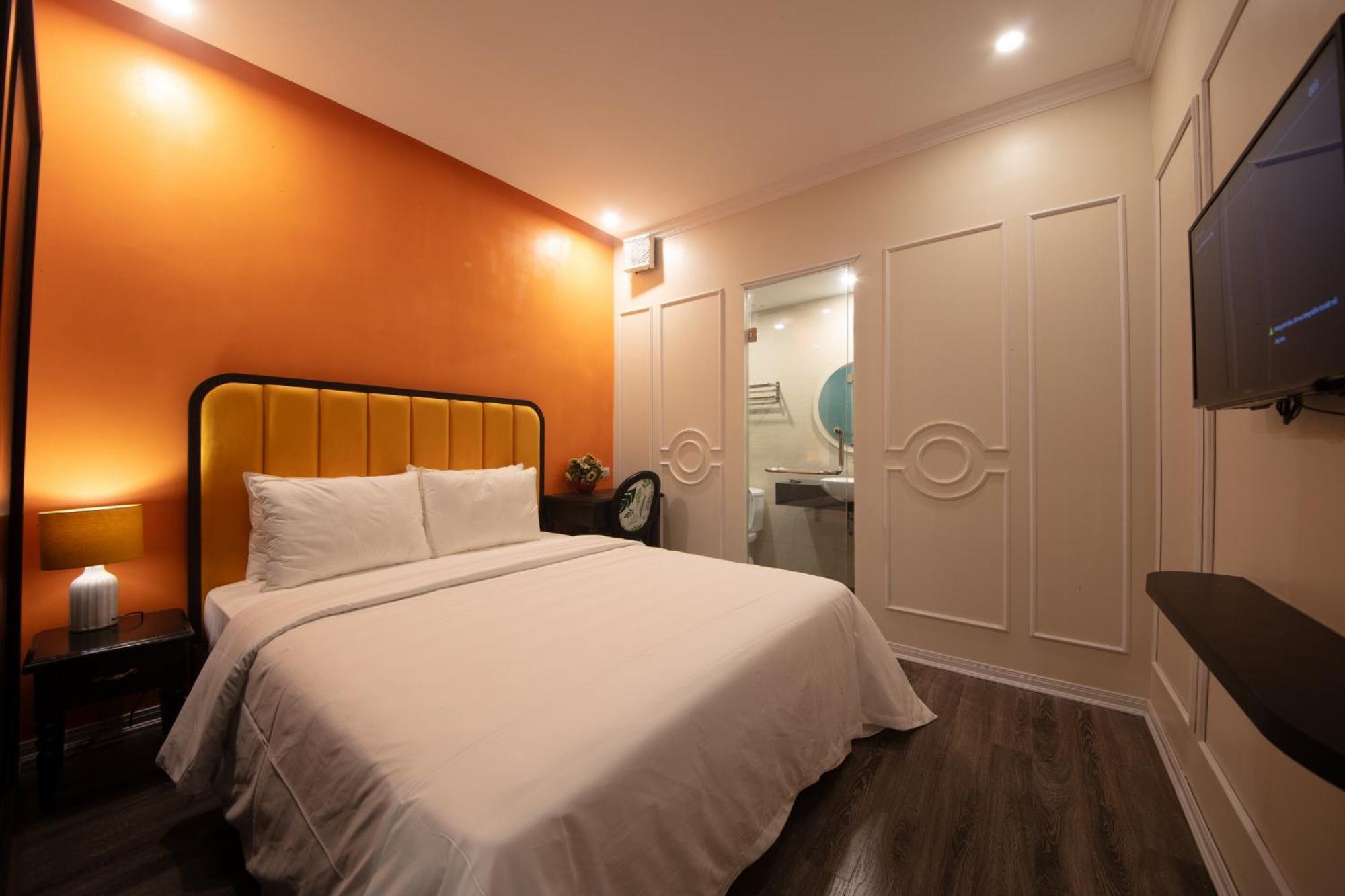 Omina Hanoi Hotel & Travel Екстер'єр фото