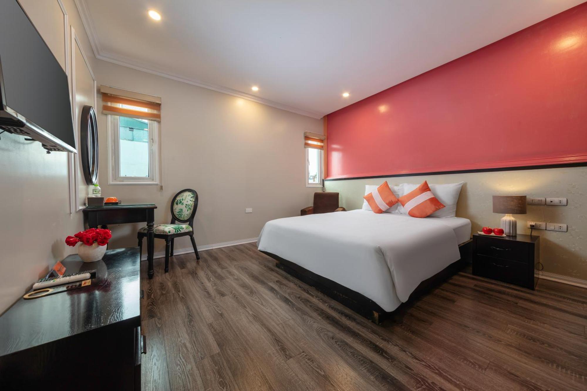 Omina Hanoi Hotel & Travel Екстер'єр фото