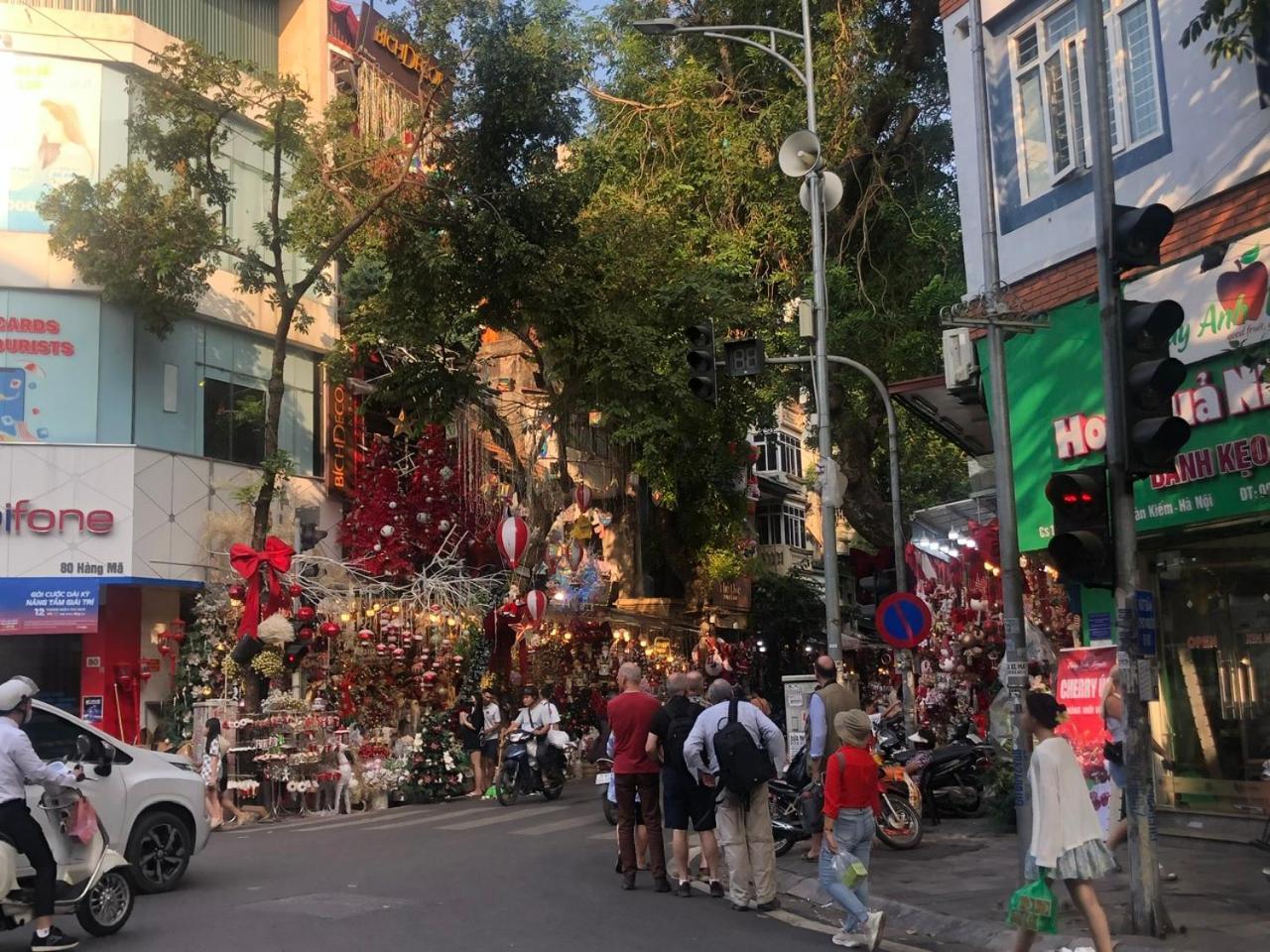 Omina Hanoi Hotel & Travel Екстер'єр фото